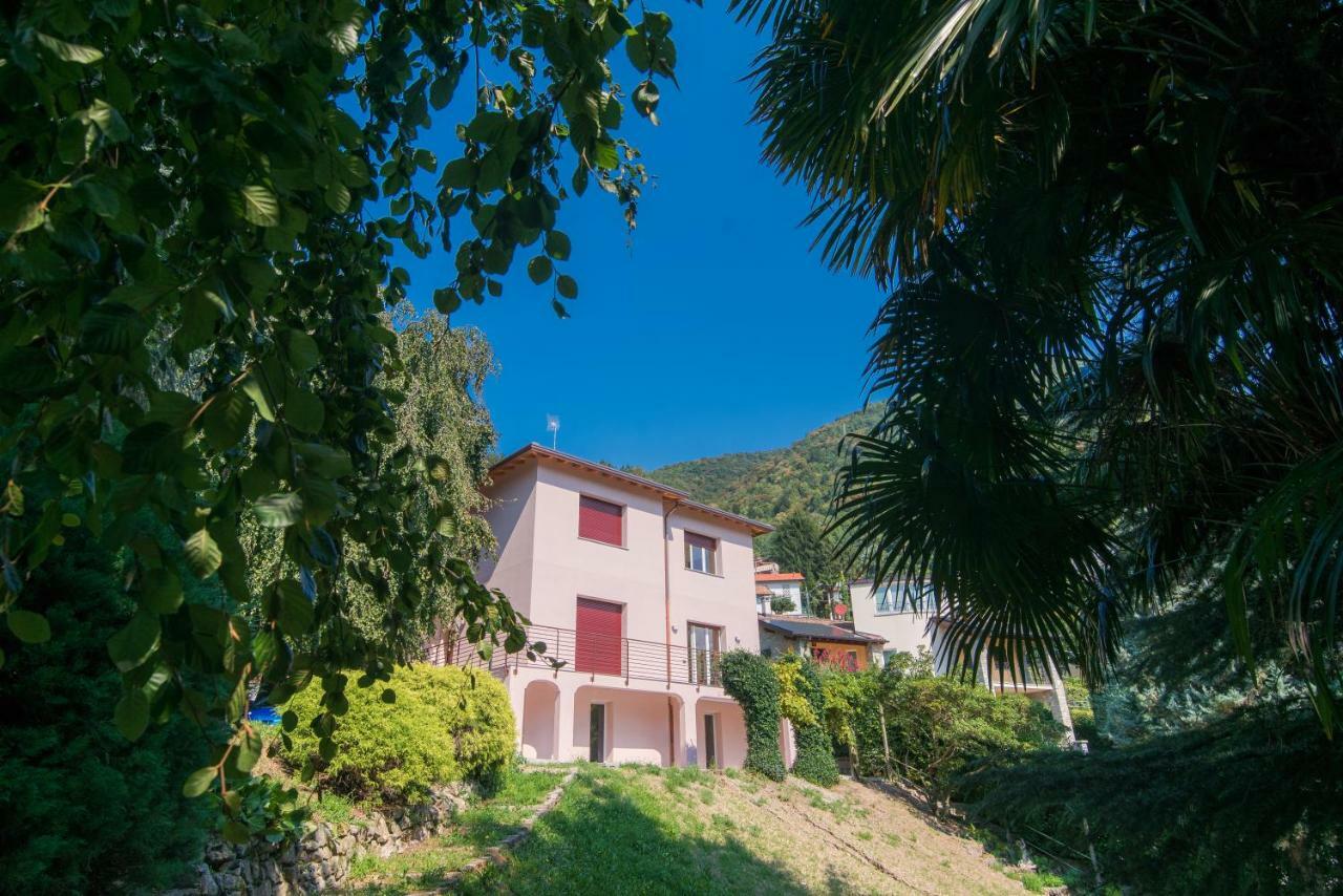 Villa Vittoria - The House Of Travelers Cernobbio Kültér fotó