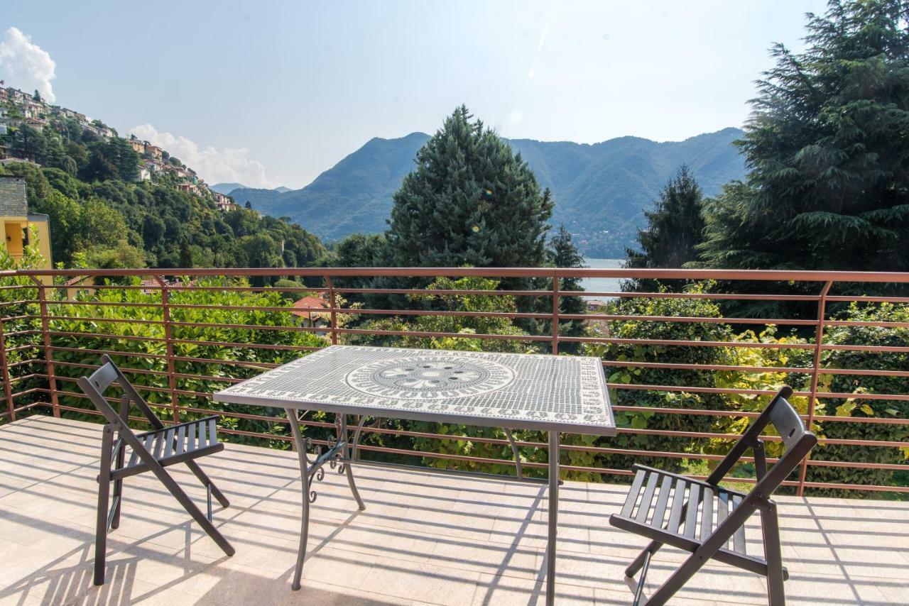 Villa Vittoria - The House Of Travelers Cernobbio Kültér fotó